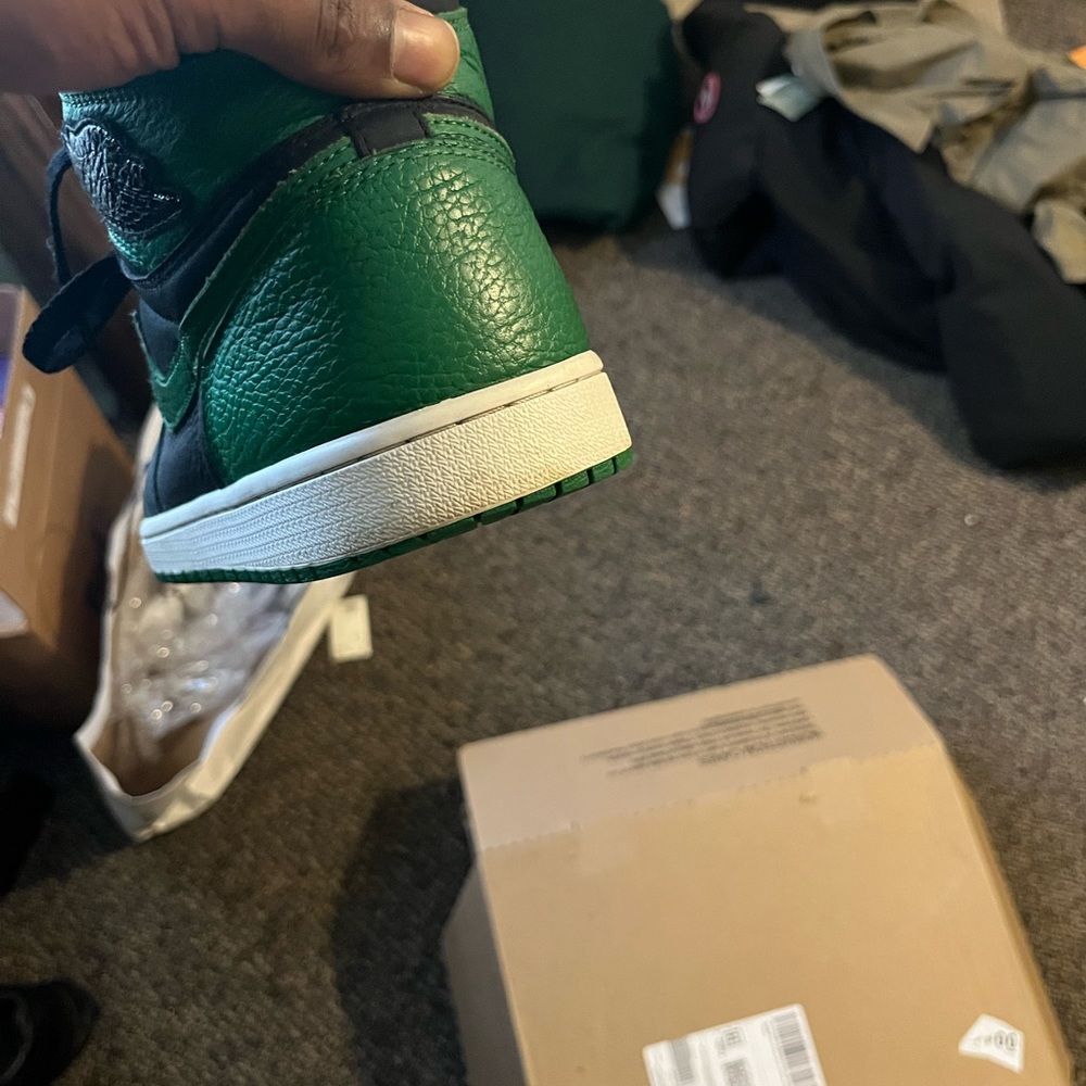 Jordan 1 pines